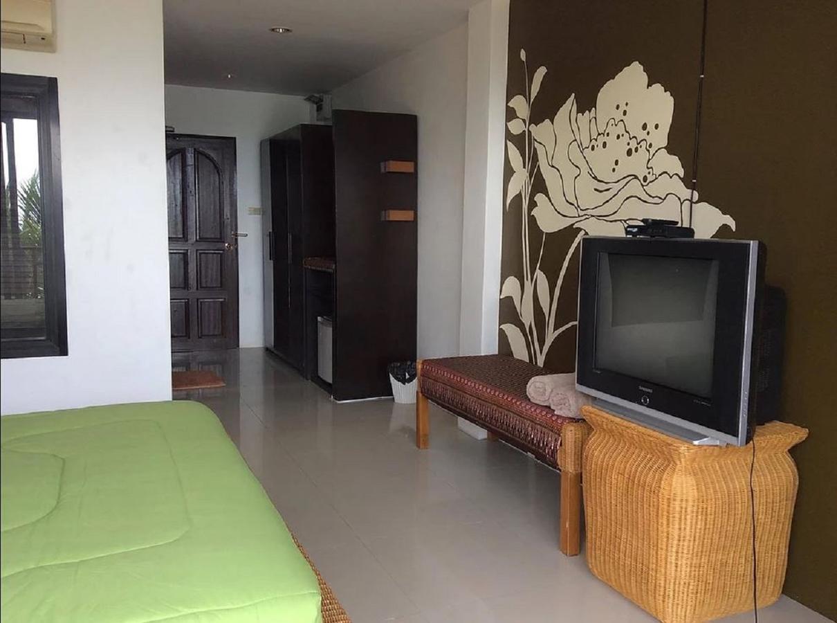 Rockwell Boutique Suites Hua Thanon  Buitenkant foto