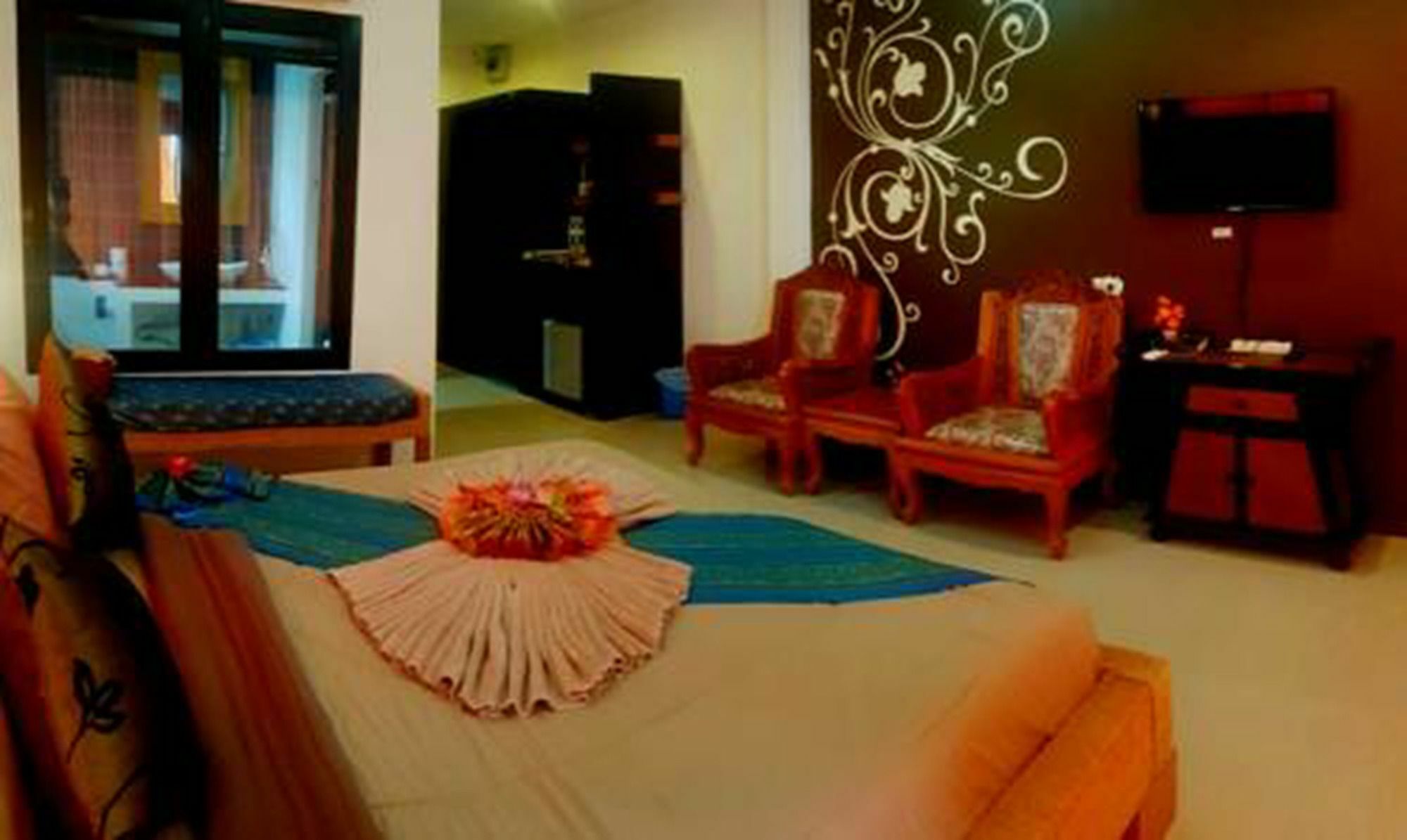 Rockwell Boutique Suites Hua Thanon  Buitenkant foto